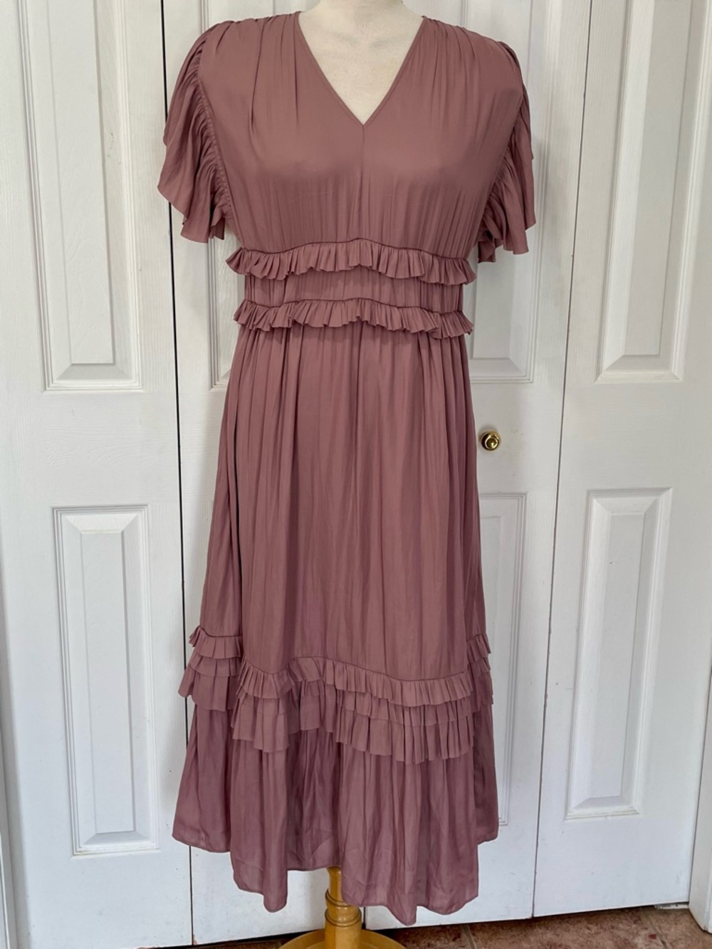 NWT bohme Dusty Rose Tiered Ruffle Maxi Dress
